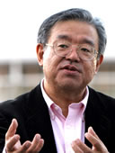 村井 純 様